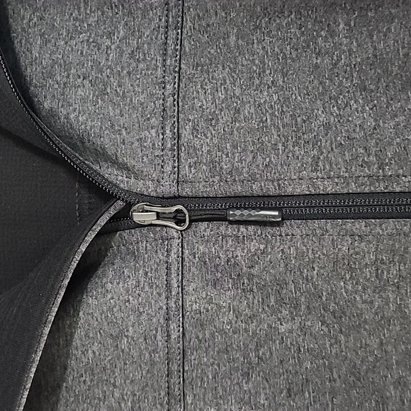 Men's Fleece Zip-Up Vest by The North Face - Picture 4 of 7